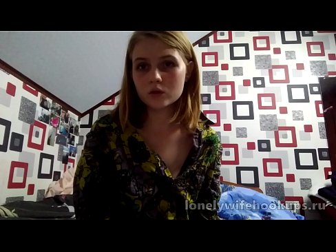 ❤️ Juna blonda studento el Rusio ŝatas pli grandajn dikojn. ☑ Anala porno ĉe ni ❌️❤